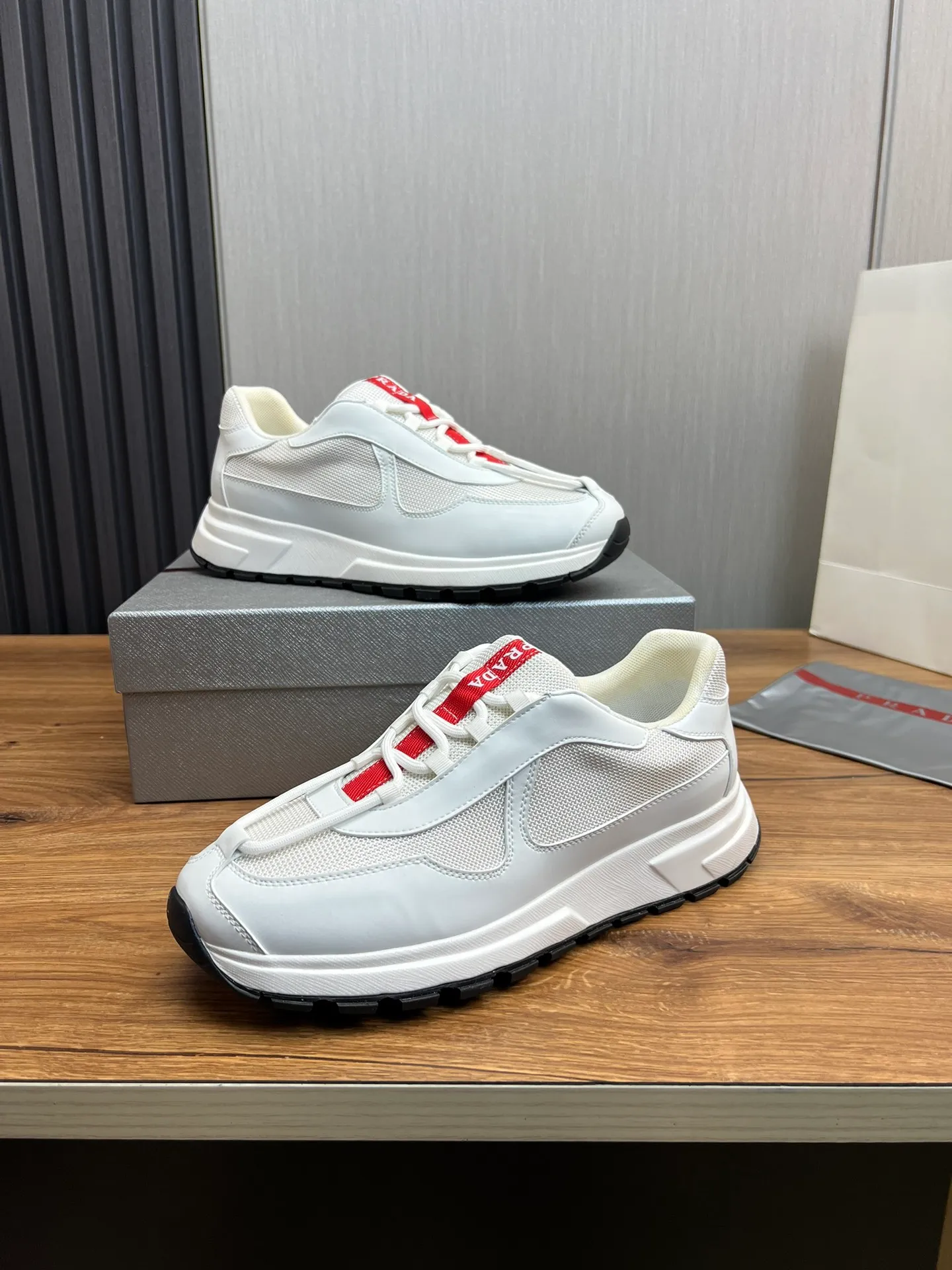 Men's shoes 💰540💰 [PRADA] Men's shoes are popular in the counter, official website is synchronized, 1 high-quality shipment ✔️Original fly-woven cowhide + cowhide lining, 1🆚1 replica, original sole, 38-45 (45 customized, non-refundable)